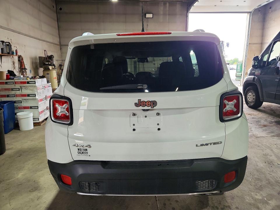 Photo 6 from auction – 2017 JEEP RENEGADE with VIN ZACCJBDB9HPF18034