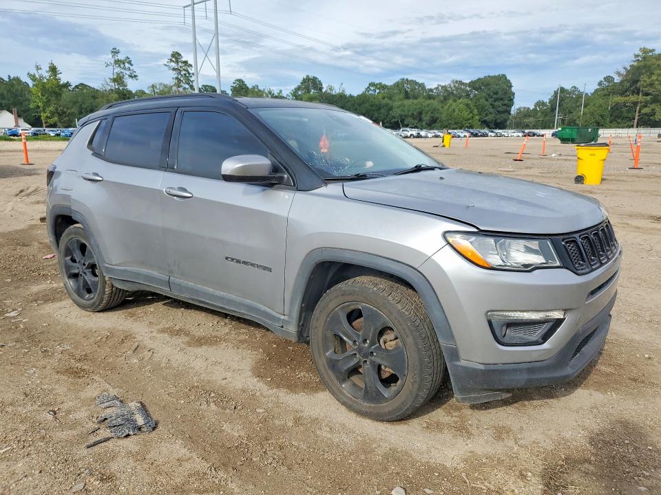 Zdjęcie 4 z aukcji – 2018 JEEP COMPASS z VIN 3C4NJCBB0JT318322