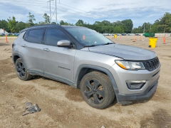 Foto 4 de la subasta – 2018 JEEP COMPASS con VIN 3C4NJCBB0JT318322