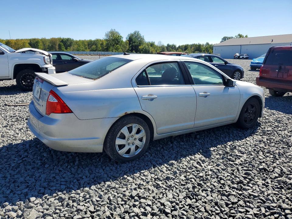 Photo 3 from auction – 2010 FORD FUSION with VIN 3FAHP0HA7AR219752