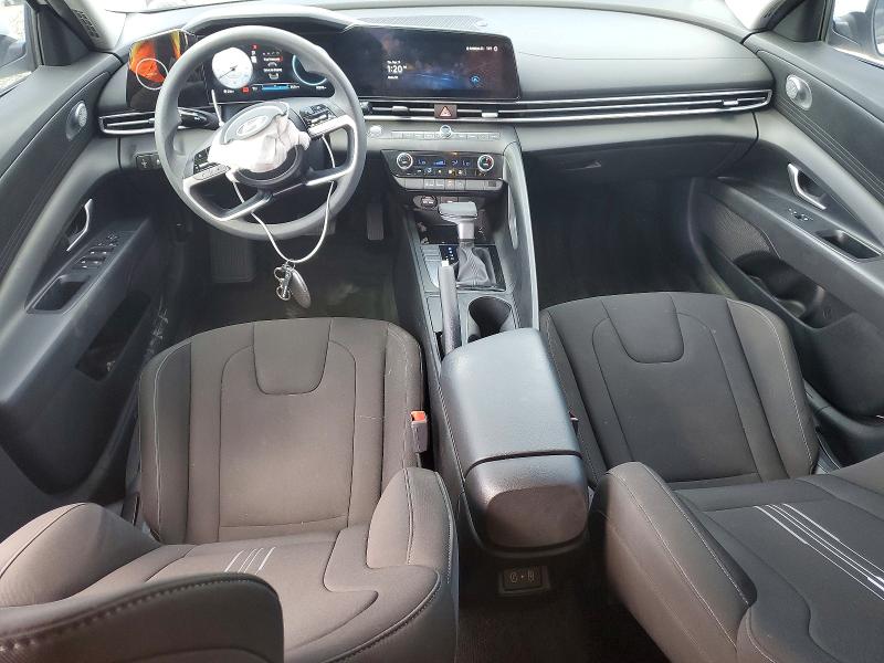 Снимка 8 от търг – 2024 HYUNDAI ELANTRA с VIN KMHLM4DG3RU807663