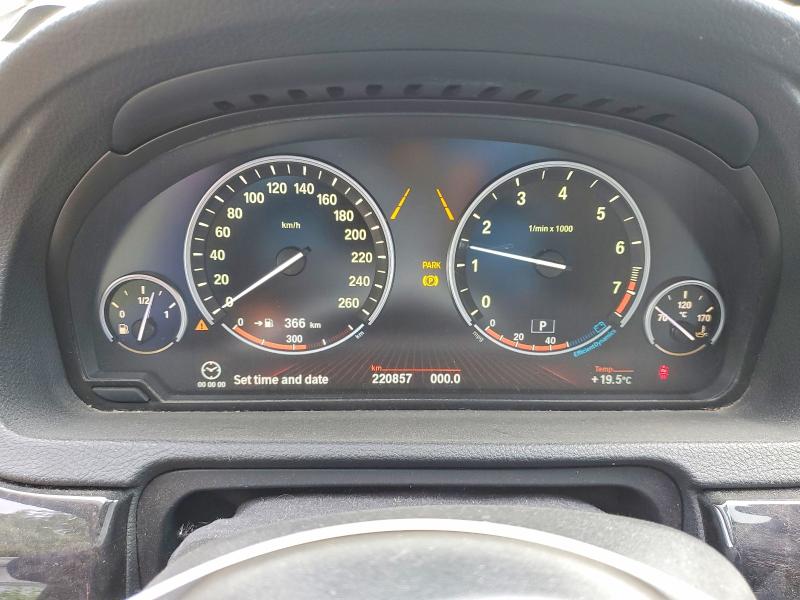 Photo 9 from auction – 2010 BMW 550 with VIN WBASP4C56AC341077