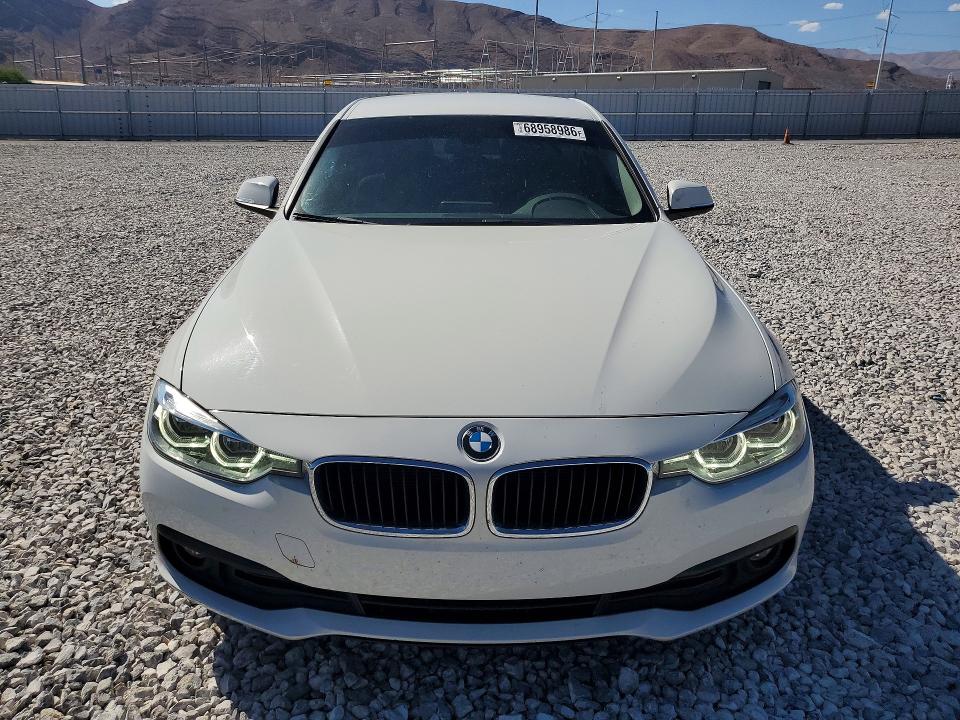 Zdjęcie 5 z aukcji – 2018 BMW 320 z VIN WBA8A9C59JK623132