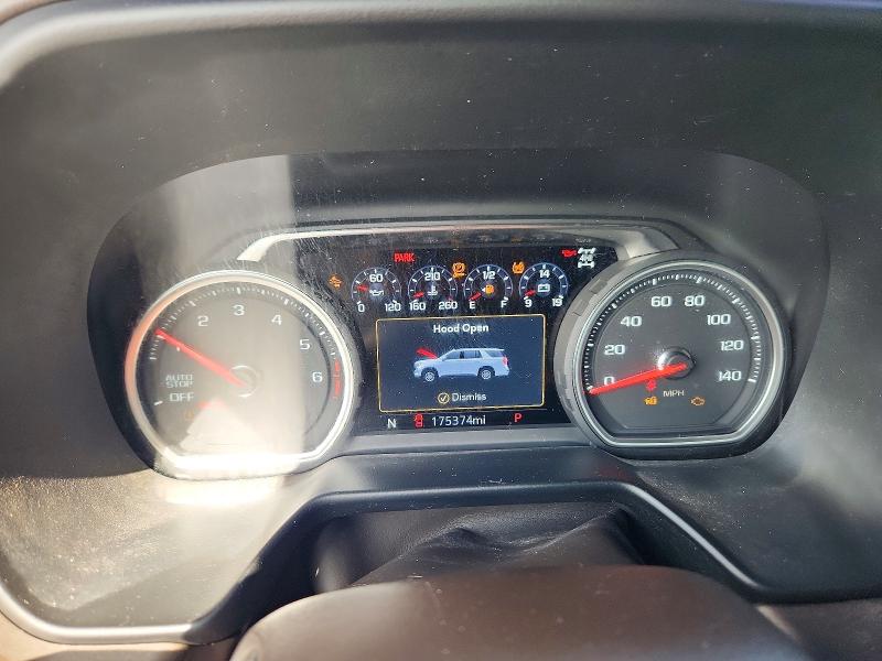 Photo 9 from auction – 2021 CHEVROLET SUBURBAN with VIN 1GNSKDKD4MR310591