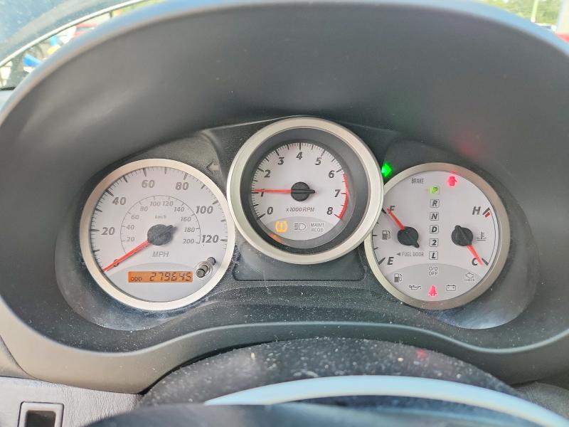 Photo 9 from auction – 2005 TOYOTA RAV4 with VIN JTEHD20V250041649