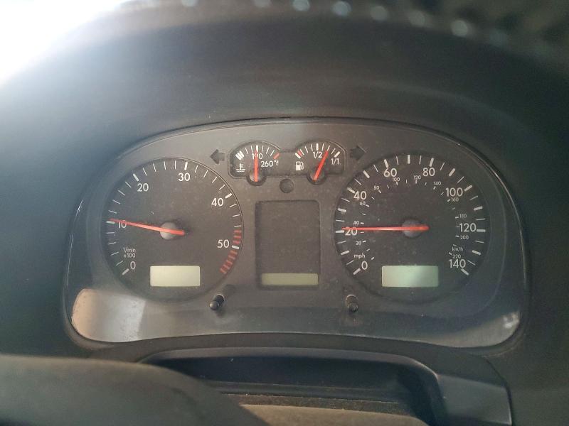 Снимка 9 от търг – 2000 VOLKSWAGEN JETTA с VIN 3VWSF29M7YM177188