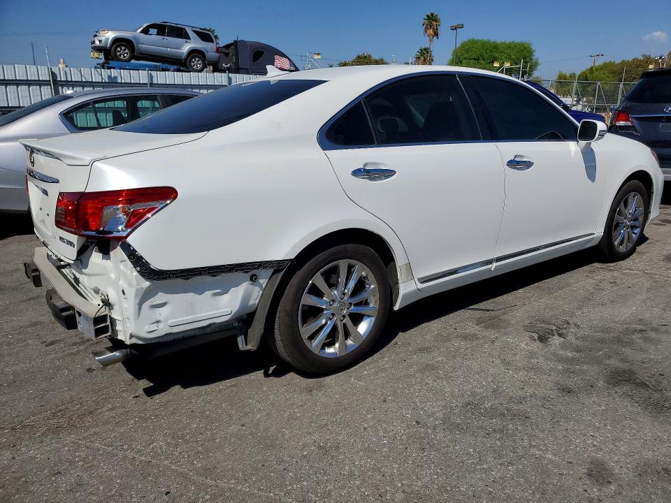 Снимка 3 от търг – 2011 LEXUS ES с VIN JTHBK1EG8B2443713