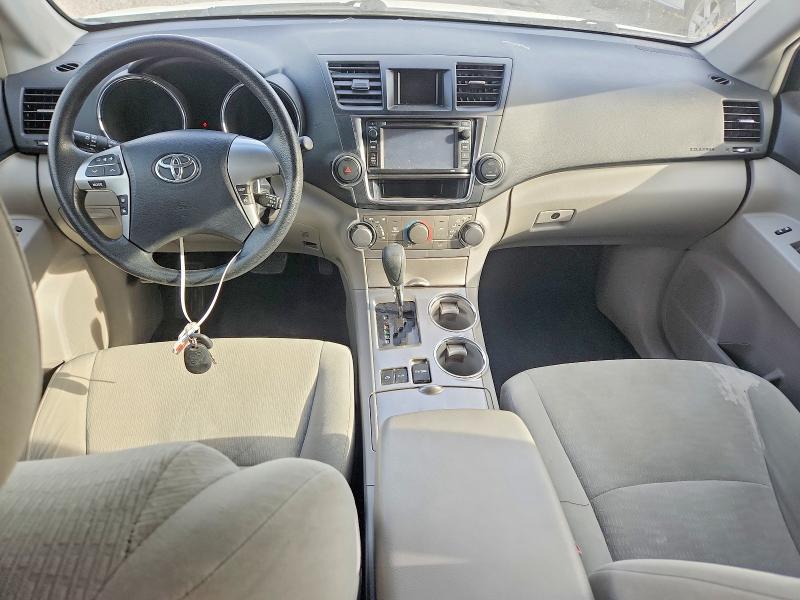 Foto 8 de la subasta – 2013 TOYOTA HIGHLANDER con VIN JTEBC3EHXD2017183