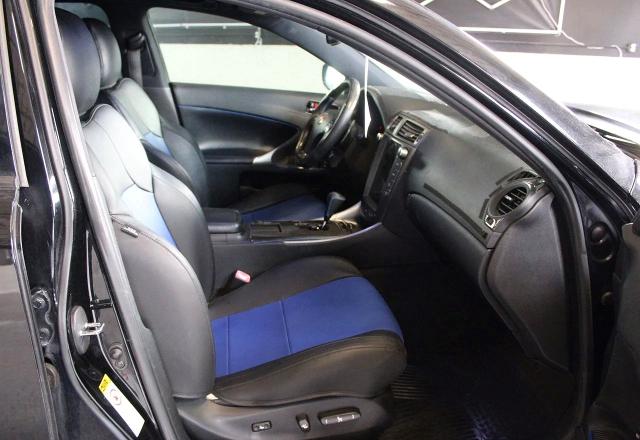 Photo 5 from auction – 2008 LEXUS IS F with VIN JTHBP262785002172