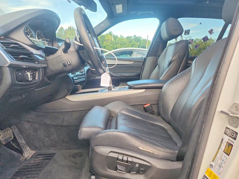 Foto 7 de la subasta – 2014 BMW X5 con VIN 5UXKR0C54E0C24869