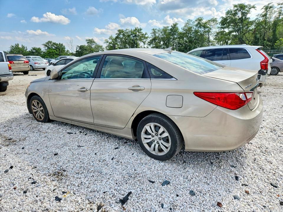 Photo 2 from auction – 2011 HYUNDAI SONATA with VIN 5NPEB4AC5BH225150