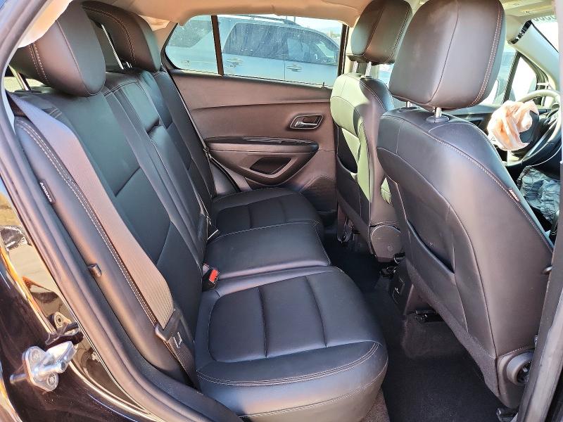 Снимка 11 от търг – 2022 CHEVROLET TRAX с VIN KL7CJPSM4NB510038