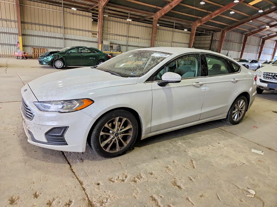 FORD FUSION 2019 с VIN 3FA6P0HD1KR235285 - Фото с аукциона