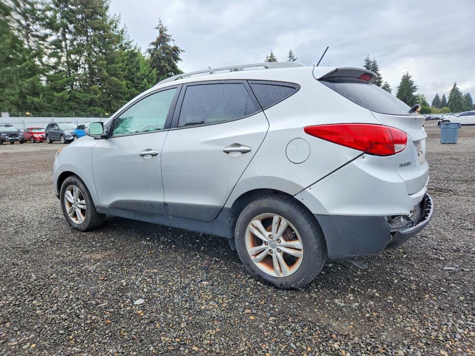 Photo 2 from auction – 2013 HYUNDAI TUCSON with VIN KM8JU3AC0DU744520