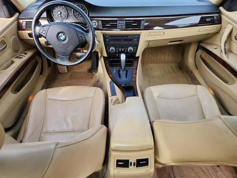 Photo 8 from auction – 2010 BMW 328 with VIN WBAPK5C58AA653634