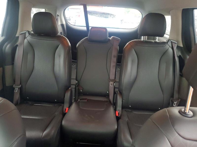 Снимка 10 от търг – 2025 KIA CARNIVAL с VIN KNDNB5K37S6546220