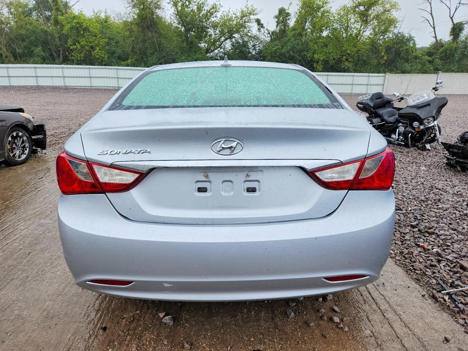 Photo 6 from auction – 2012 HYUNDAI SONATA with VIN 5NPEB4AC9CH335913