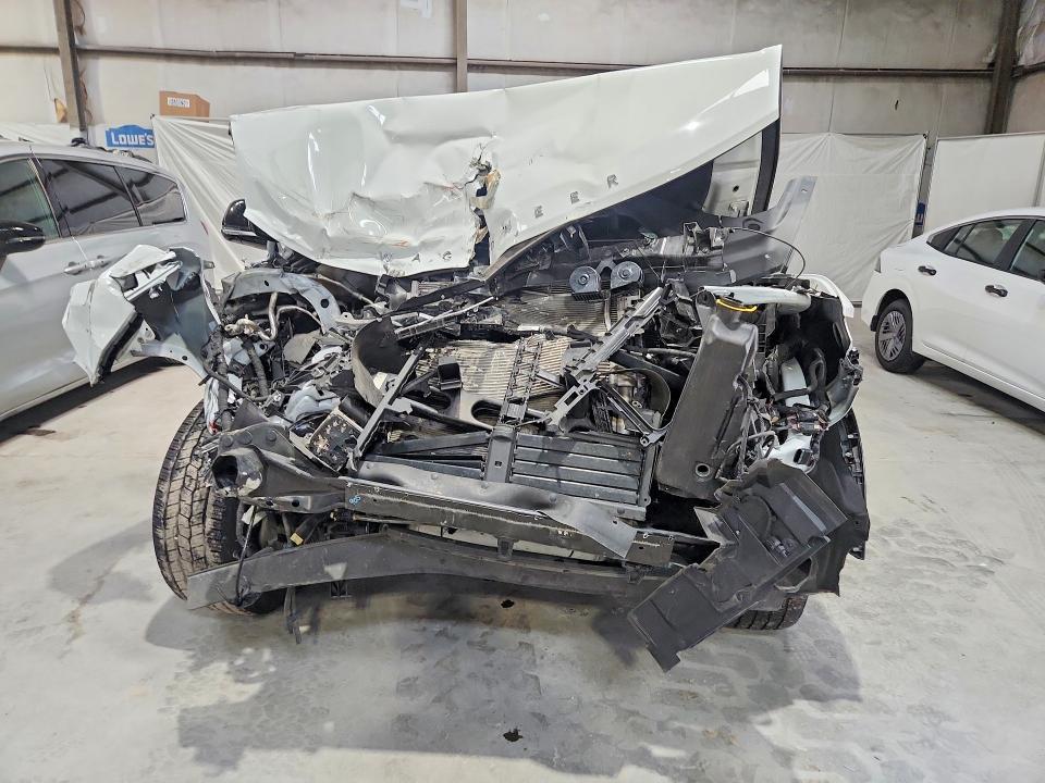 Photo 5 from auction – 2024 JEEP WAGONEER with VIN 1C4SJSDPXRS181585