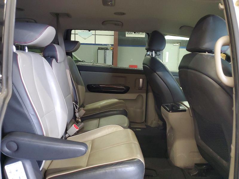 Photo 11 from auction – 2015 KIA SEDONA with VIN KNDMC5C16F6022228