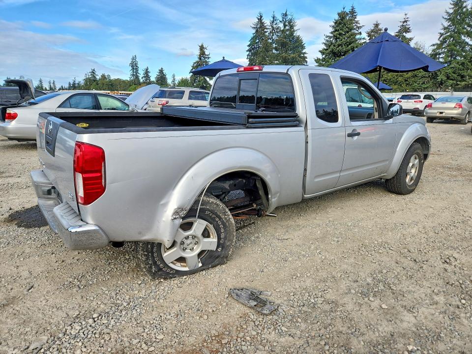 Photo 3 from auction – 2006 NISSAN FRONTIER with VIN 1N6AD06U36C420990