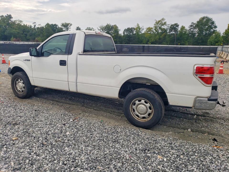 Photo 2 from auction – 2014 FORD F150 with VIN 1FTMF1EM0EKD65596