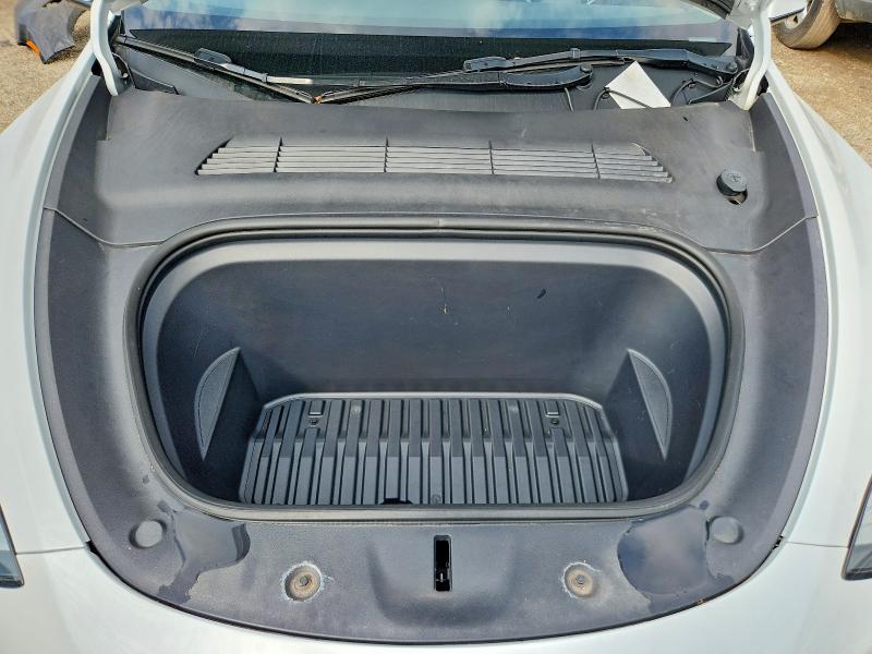 Photo 11 from auction – 2023 TESLA MODEL Y with VIN 7SAYGDEE8PA107562