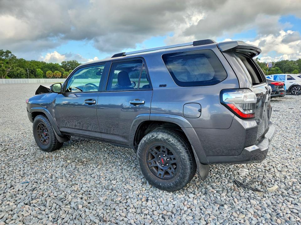 صورة رقم 2 من المزاد - 2019 TOYOTA 4RUNNER مع VIN JTEZU5JRXK5200701