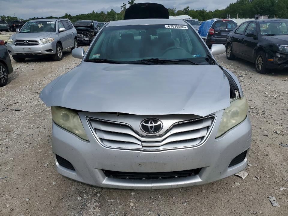 Photo 5 from auction – 2011 TOYOTA CAMRY with VIN 4T4BF3EKXBR142176