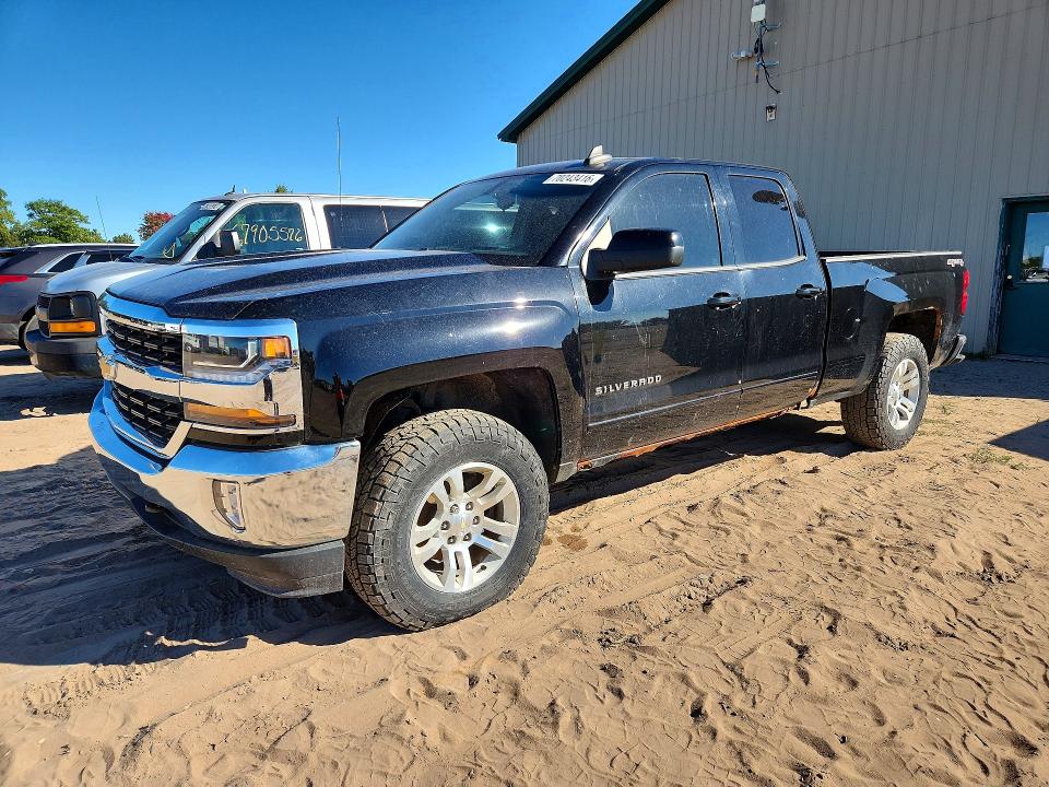 CHEVROLET SILVERADO 2017 с VIN 1GCVKREC1HZ158331 - Снимка от търг
