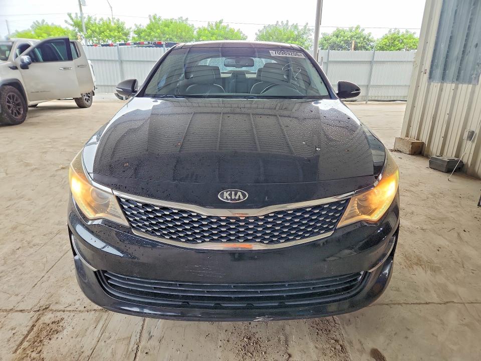 Zdjęcie 5 z aukcji – 2016 KIA OPTIMA z VIN 5XXGU4L3XGG063390