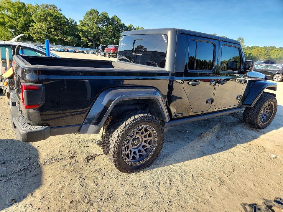 Zdjęcie 3 z aukcji – 2020 JEEP GLADIATOR z VIN 1C6HJTFG1LL107106