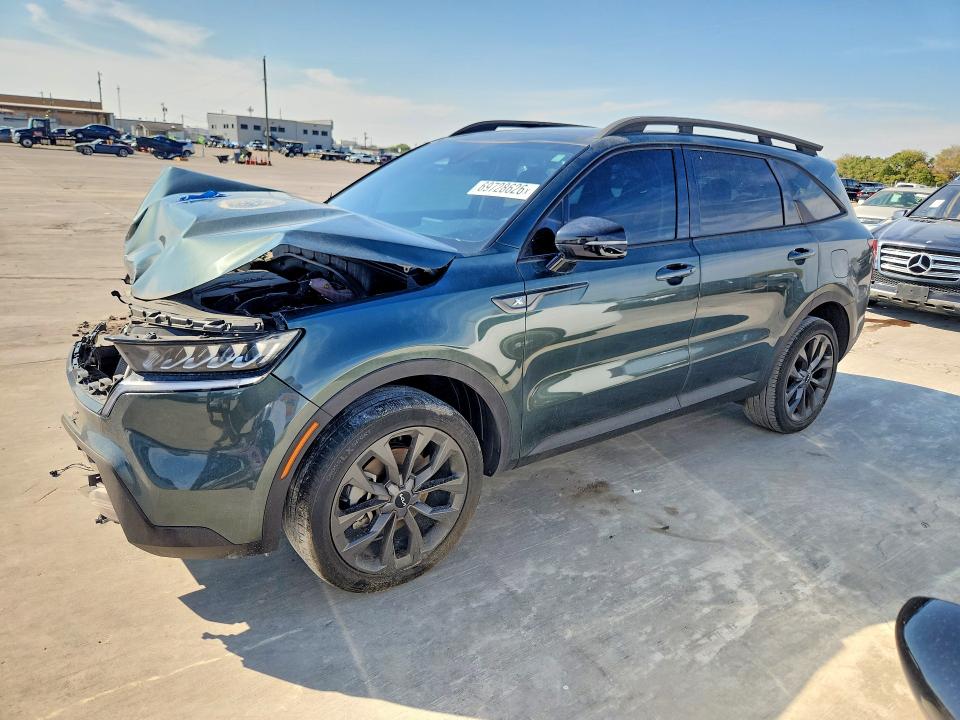KIA SORENTO 2023 with VIN 5XYRHDLF2PG199757 - Photo from auction