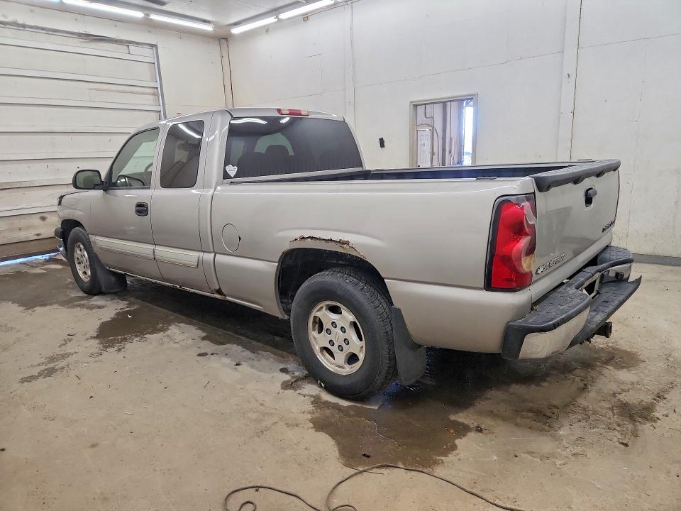 Снимка 2 от търг – 2004 CHEVROLET SILVERADO с VIN 2GCEC19T341120787
