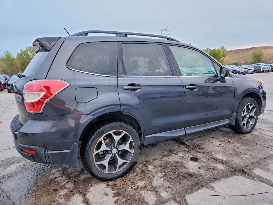 Photo 3 from auction – 2015 SUBARU FORESTER with VIN JF2SJGDC1FH581121