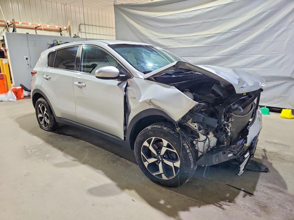 Снимка 4 от търг – 2021 KIA SPORTAGE с VIN KNDPMCACXM7900088