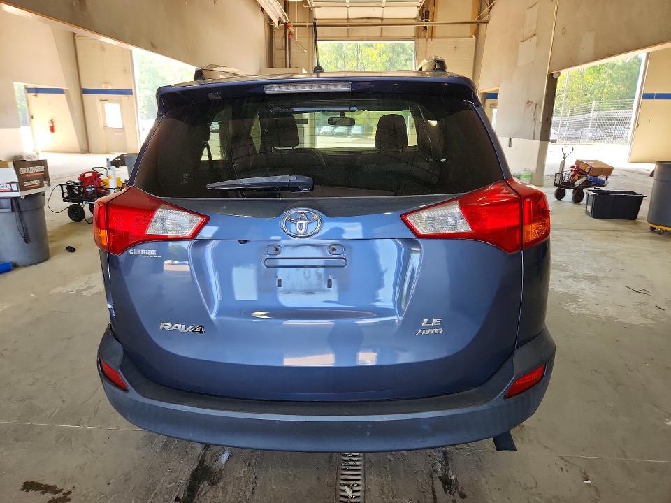 Photo 6 from auction – 2014 TOYOTA RAV4 with VIN JTMBFREV7ED062656