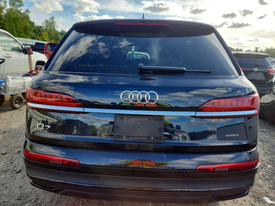 Фото 6 с аукциона – 2021 AUDI Q7 с VIN WA1VXAF74MD011636