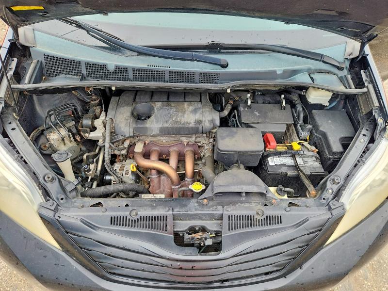 Photo 12 from auction – 2011 TOYOTA SIENNA with VIN 5TDKA3DC7BS003389