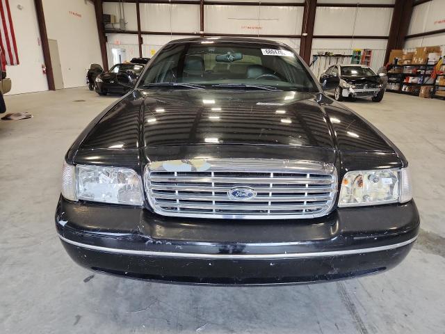 Photo 5 from auction – 2003 FORD CROWN VICTORIA with VIN 2FAFP74W93X161410