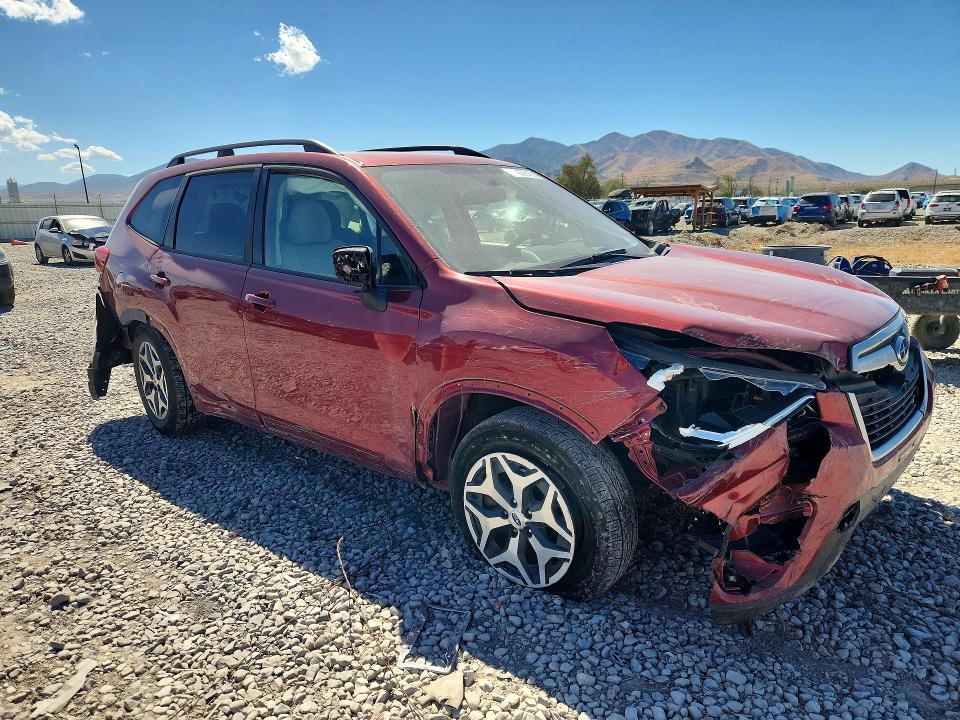Zdjęcie 4 z aukcji – 2021 SUBARU FORESTER z VIN JF2SKAFC8MH537217