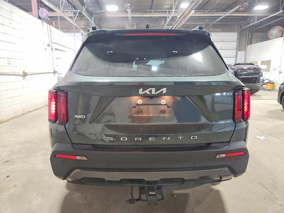Снимка 6 от търг – 2022 KIA SORENTO с VIN 5XYRLDLC2NG141827