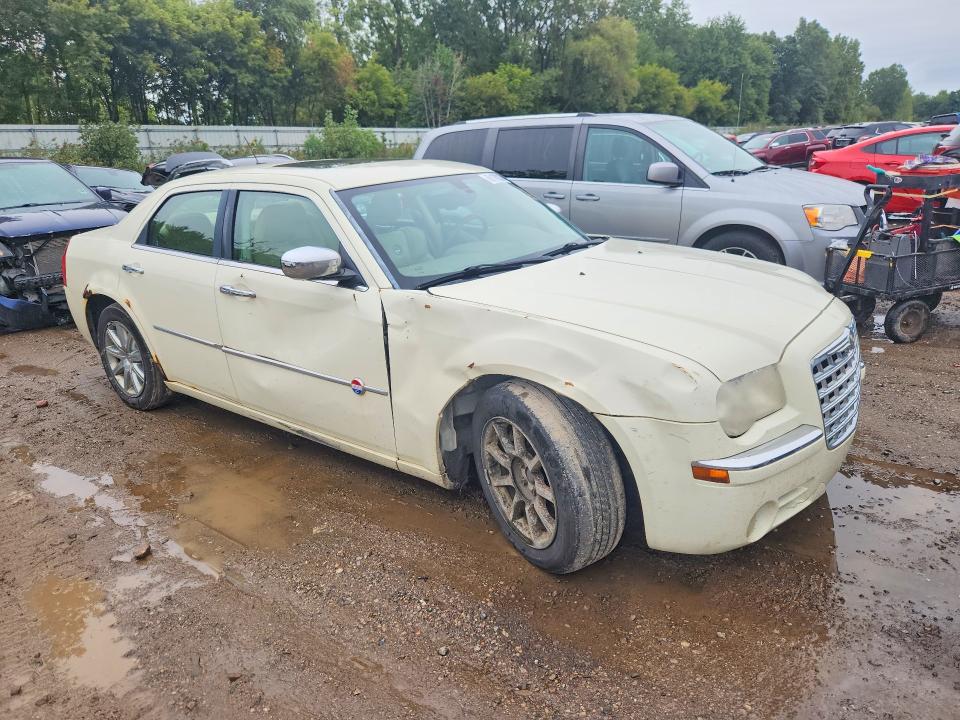 Photo 4 from auction – 2008 CHRYSLER 300C with VIN 2C3LA63H68H236467