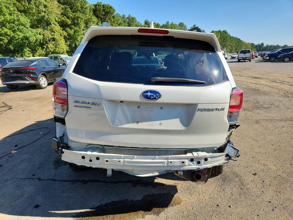 Photo 6 from auction – 2018 SUBARU FORESTER with VIN JF2SJAGC4JH438519