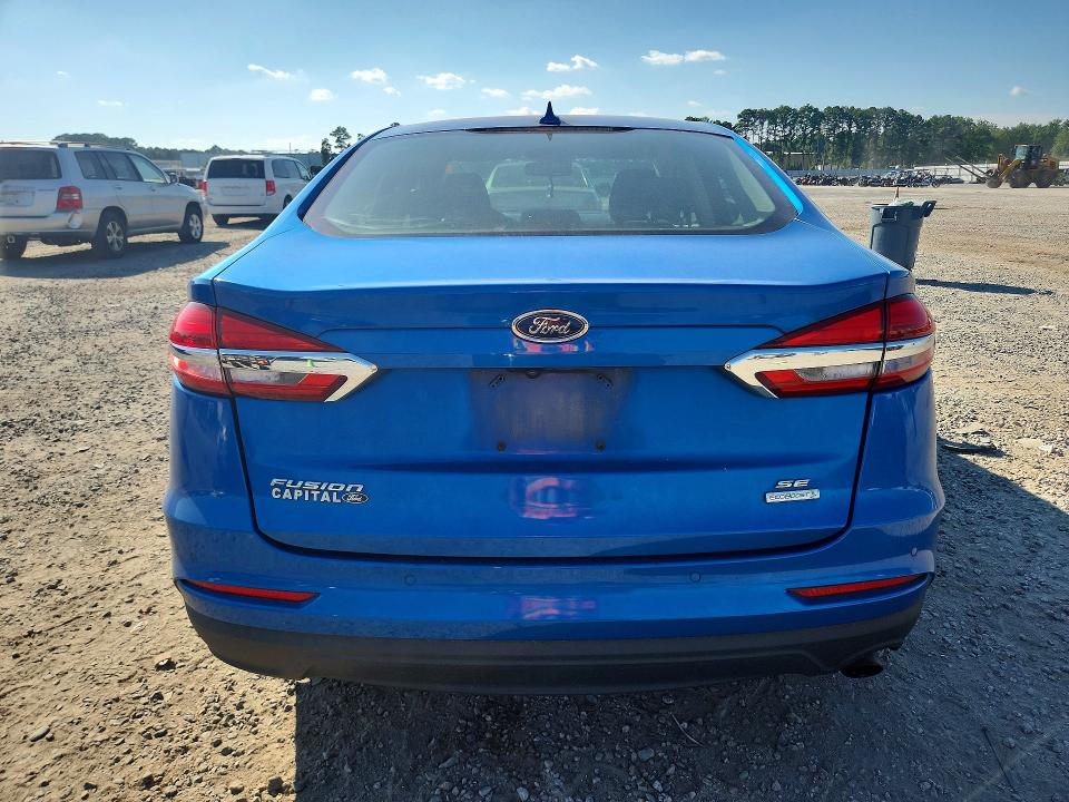 Photo 6 from auction – 2019 FORD FUSION with VIN 3FA6P0HD9KR213227