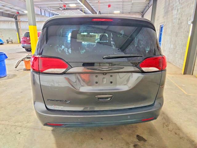 Foto 6 de la subasta – 2019 CHRYSLER PACIFICA con VIN 2C4RC1FG0KR593943
