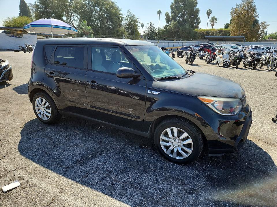 Фото 4 с аукциона – 2015 KIA SOUL с VIN KNDJN2A29F7813449