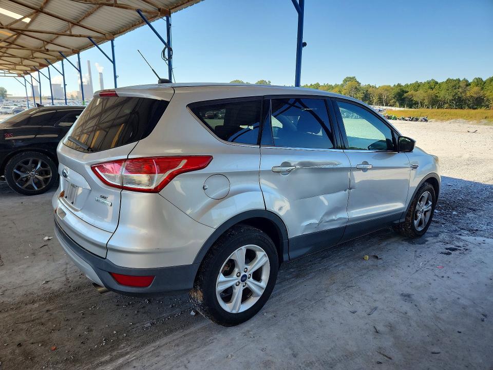 Zdjęcie 3 z aukcji – 2016 FORD ESCAPE z VIN 1FMCU0GX5GUB16460