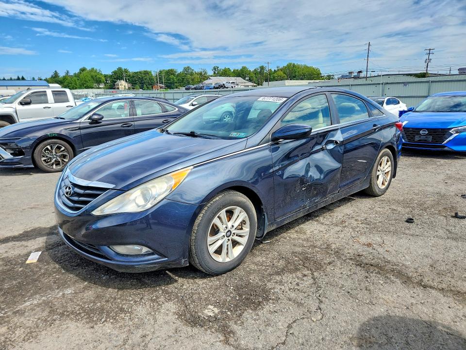 HYUNDAI SONATA 2013 with VIN 5NPEB4AC7DH755302 - Photo from auction