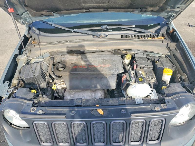 Снимка 12 от търг – 2015 JEEP RENEGADE с VIN ZACCJBCT4FPB82140