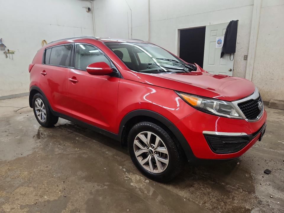 صورة رقم 4 من المزاد - 2014 KIA SPORTAGE مع VIN KNDPB3AC5E7601941